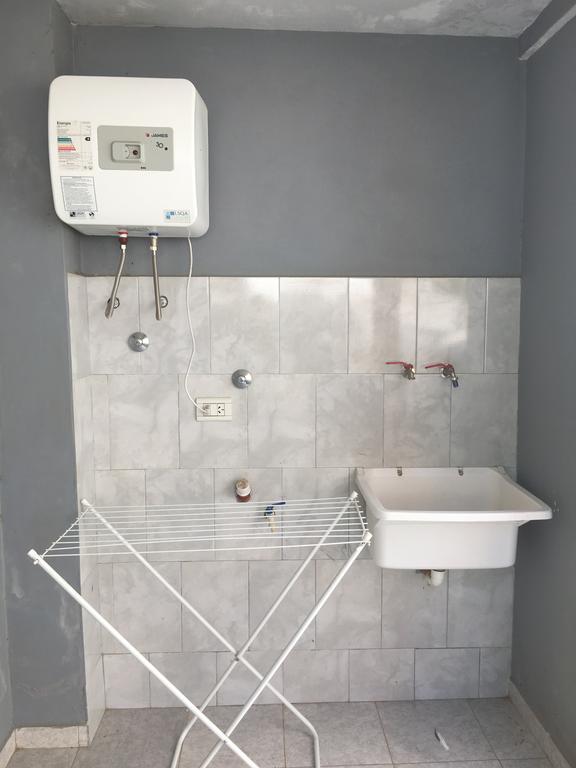 Apartamento Los Abuelos Calle Peron Colón Exterior foto